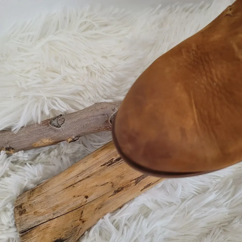 The northface Bridgeton wedge booties size 9 (K)